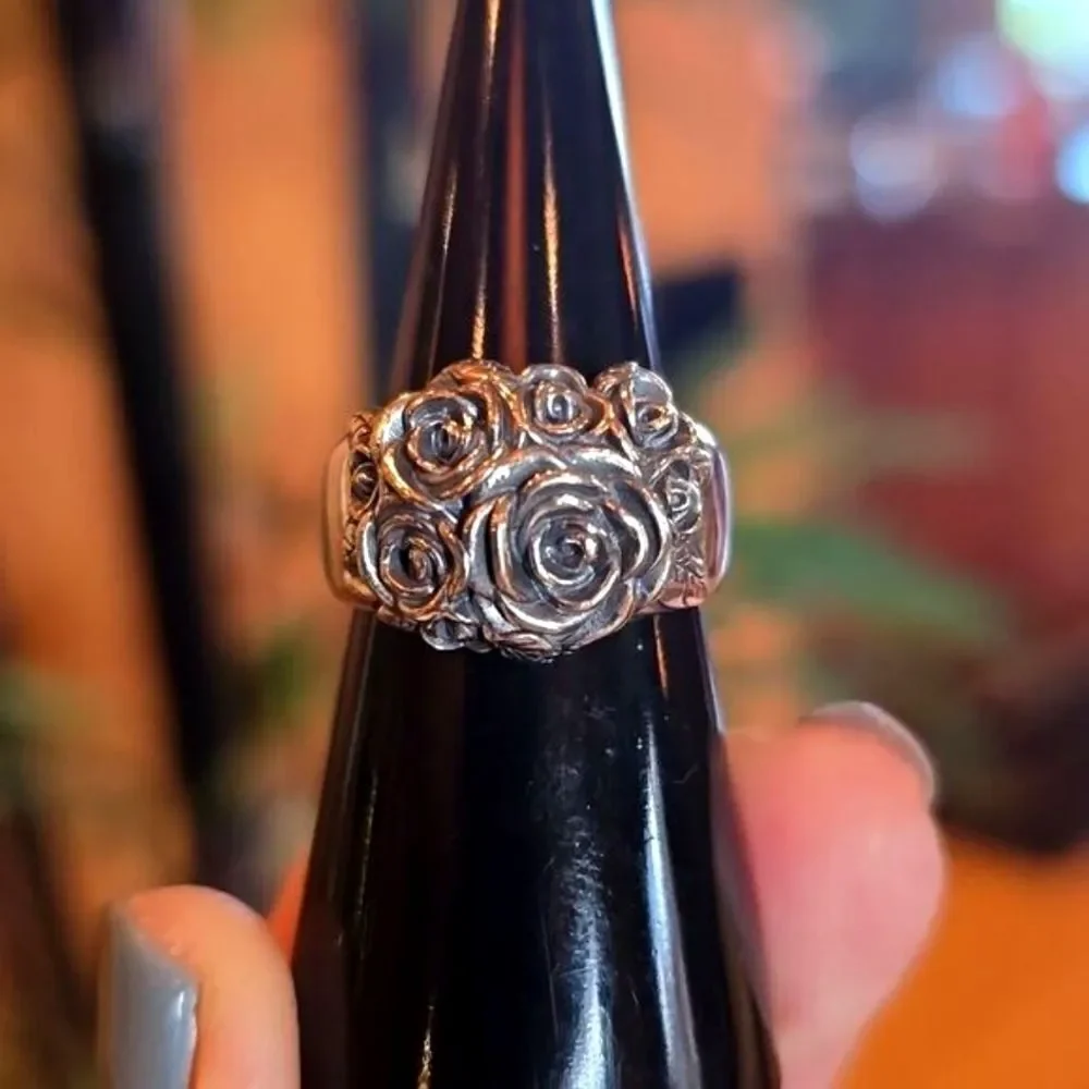 Or Paz Sterling Silver Ring, Size 7. Stamped 925 PZ. NWOT!